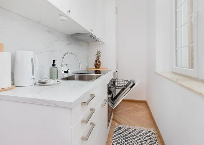 Family Apartment Gdansk City Centre By Noclegi Renters شقة *